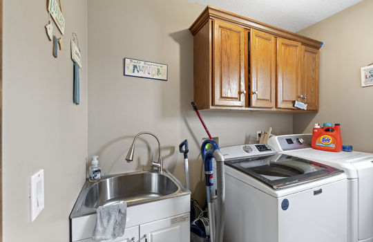 11662 Wells Rd Int-25