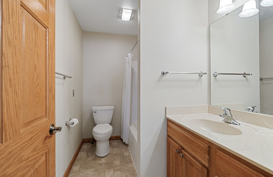 1706 Daniel Dr Int-18