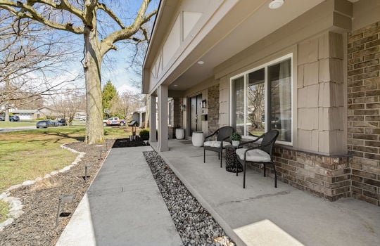 5246 Fredelia Dr Int-1