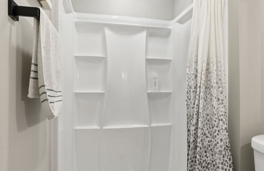 5246 Fredelia Dr Int-26