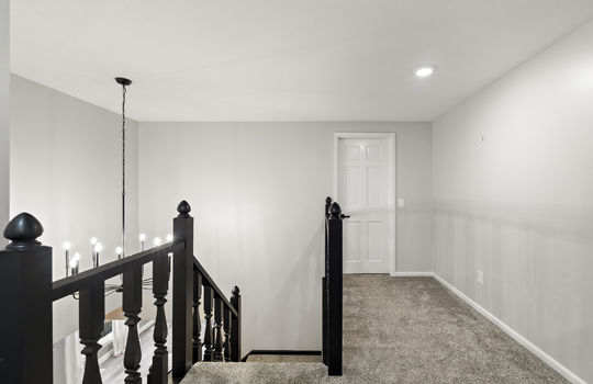 5246 Fredelia Dr Int-32