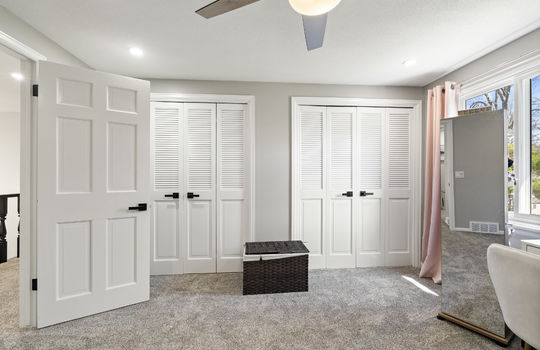 5246 Fredelia Dr Int-45