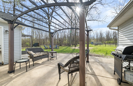 9505 Secor Rd Int-13