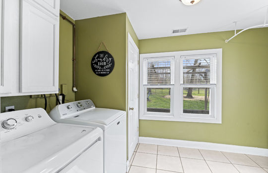 9505 Secor Rd Int-15