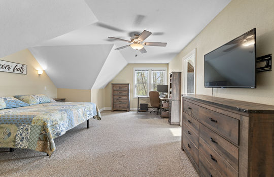 9505 Secor Rd Int-36