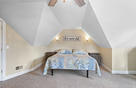 9505 Secor Rd Int-38