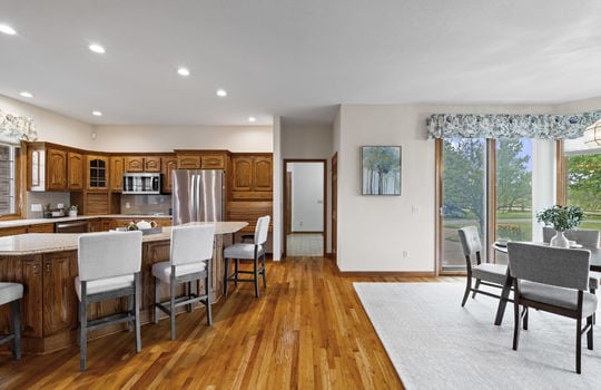 1573 W Erie Rd Int-21