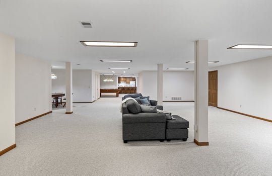1573 W Erie Rd Int-77