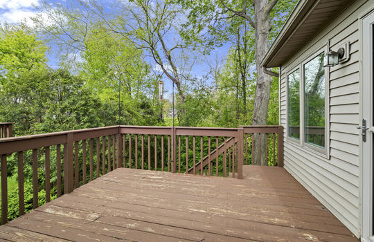 6647 Greenbriar Ln Int-12