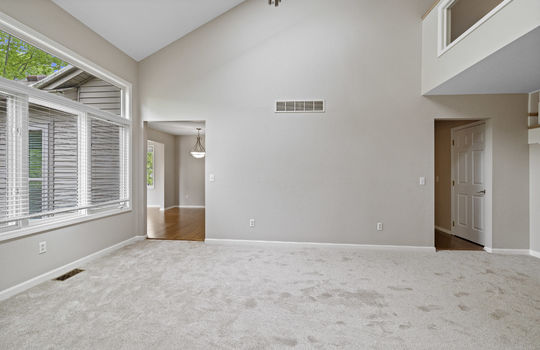6647 Greenbriar Ln Int-9