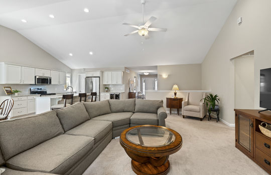 8046 Timber Wood Ln Int-18