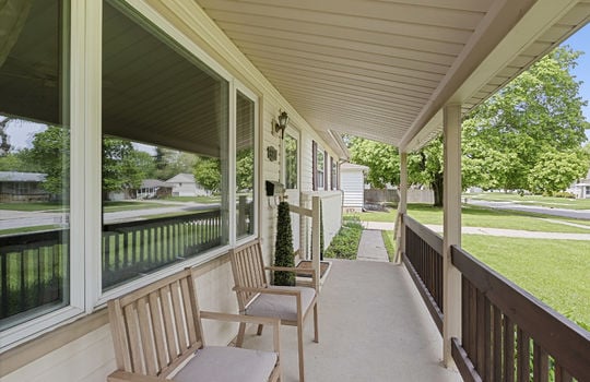 833 Cherry Ln Int-2