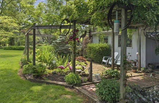 10-web-or-mls-10735 Secor Rd Ext-10