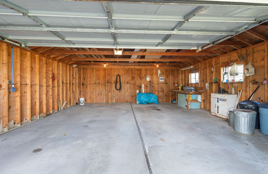 1011 Rambow Drive Int-29