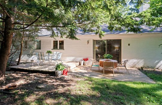 1417 Longfellow Dr Ext-5