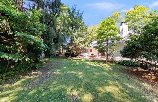 1417 Longfellow Dr Ext-7
