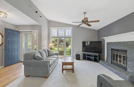 20-web-or-mls-10735 Secor Rd Int-4