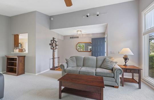 23-web-or-mls-10735 Secor Rd Int-7