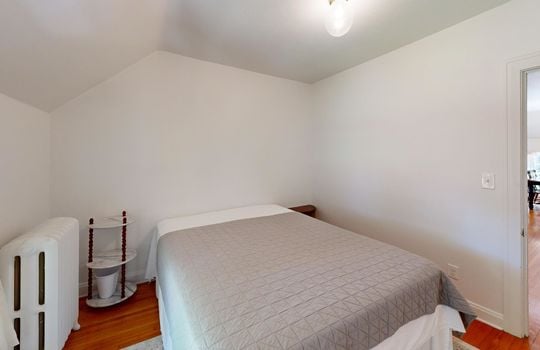 2401-Robinwood-Ave-Bedroom 6