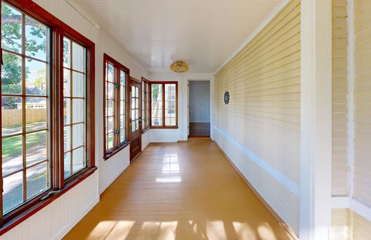 2401-Robinwood-Ave-Living-Room