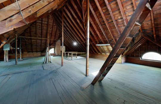 2401-Robinwood-Ave-Loft 2