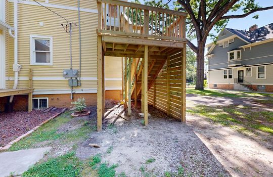 2401-Robinwood-Ave-Staircase 1