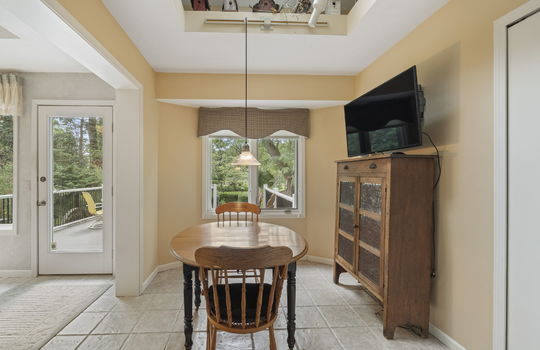 28-web-or-mls-10735 Secor Rd Int-12