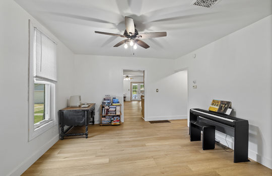 2808 Carleton-Rockwood Rd Int-10