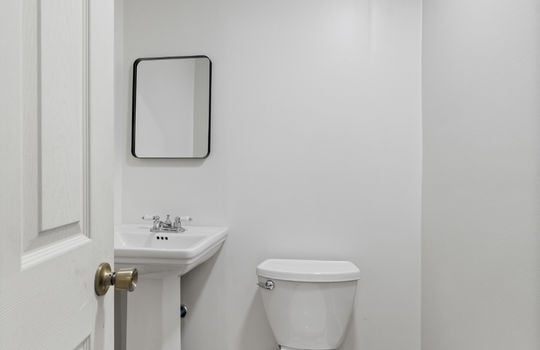 2808 Carleton-Rockwood Rd Int-29