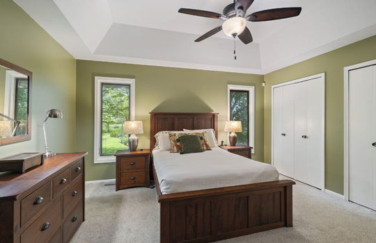 32-web-or-mls-10735 Secor Rd Int-16