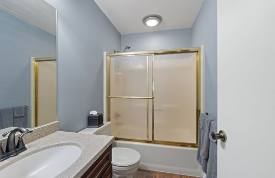 41-web-or-mls-10735 Secor Rd Int-25