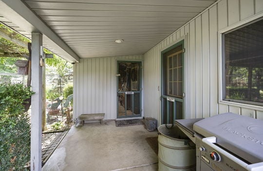 46-web-or-mls-10735 Secor Rd Int-30