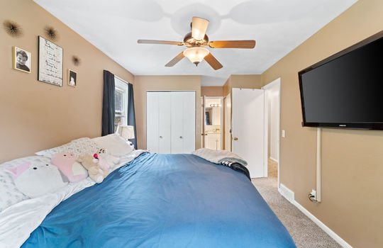 5130 Franciscan Blvd Int-17