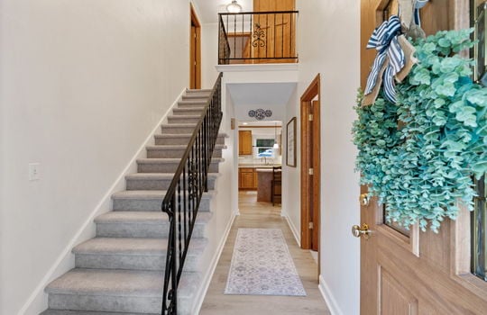 11-web-or-mls-9099 Summerfield Road Int-2