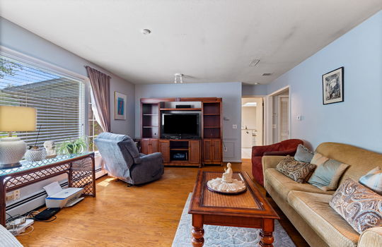 15-web-or-mls-4913 S Arvilla Dr Int-5