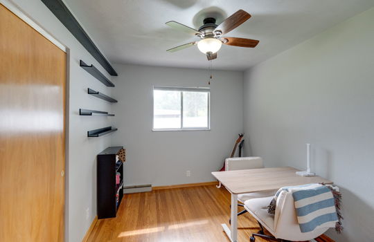 20-web-or-mls-5946 E Heights Dr Int-11