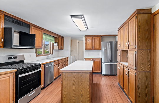 20-web-or-mls-7200 Memorial Hwy Int-2