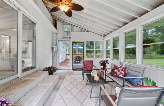 20-web-or-mls-9099 Summerfield Road Int-11