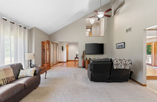 23-web-or-mls-5355 Teal Rd Int-3