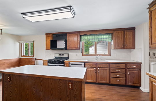 24-web-or-mls-7200 Memorial Hwy Int-6