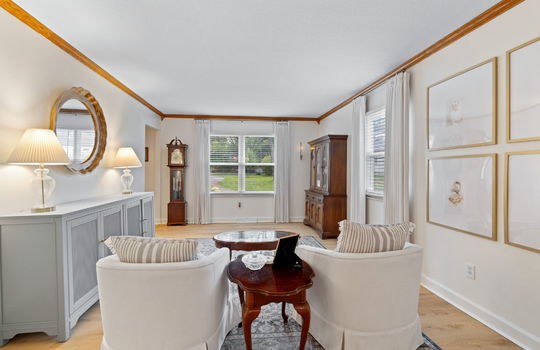 28-web-or-mls-9099 Summerfield Road Int-19