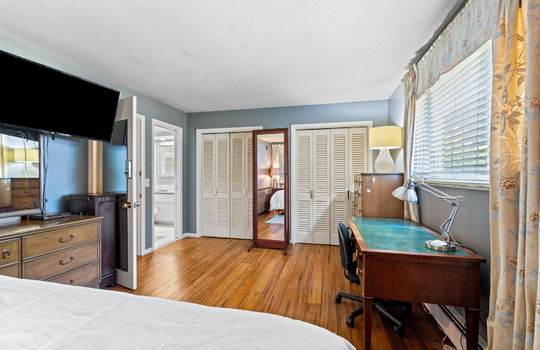 32-web-or-mls-4913 S Arvilla Dr Int-22