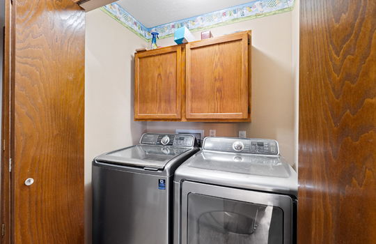 32-web-or-mls-5355 Teal Rd Int-12