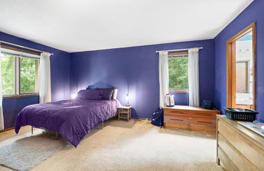 33-web-or-mls-3867 Timber Creek St Int-24