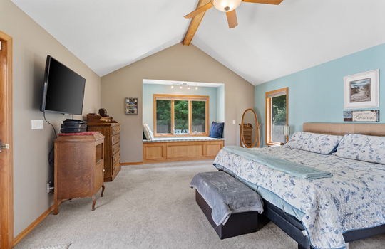 35-web-or-mls-5355 Teal Rd Int-15
