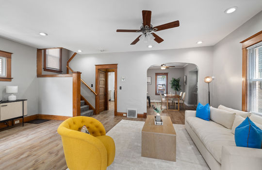 3624 Hoiles Ave Int-7