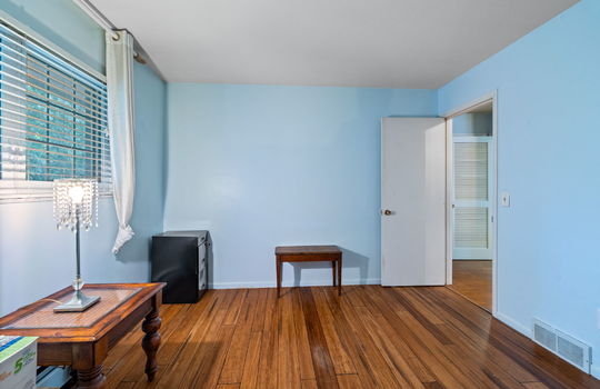 40-web-or-mls-4913 S Arvilla Dr Int-30