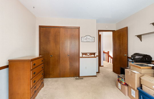 41-web-or-mls-3867 Timber Creek St Int-32