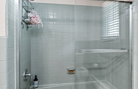 42-web-or-mls-4913 S Arvilla Dr Int-32