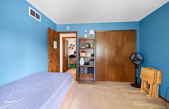43-web-or-mls-3867 Timber Creek St Int-34